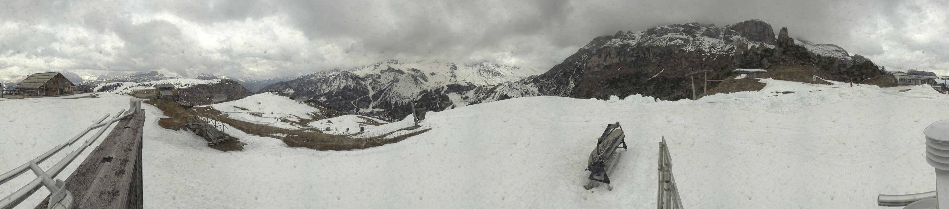 Archiv Foto Webcam Arabba - Bergrestaurant am Monte Burz