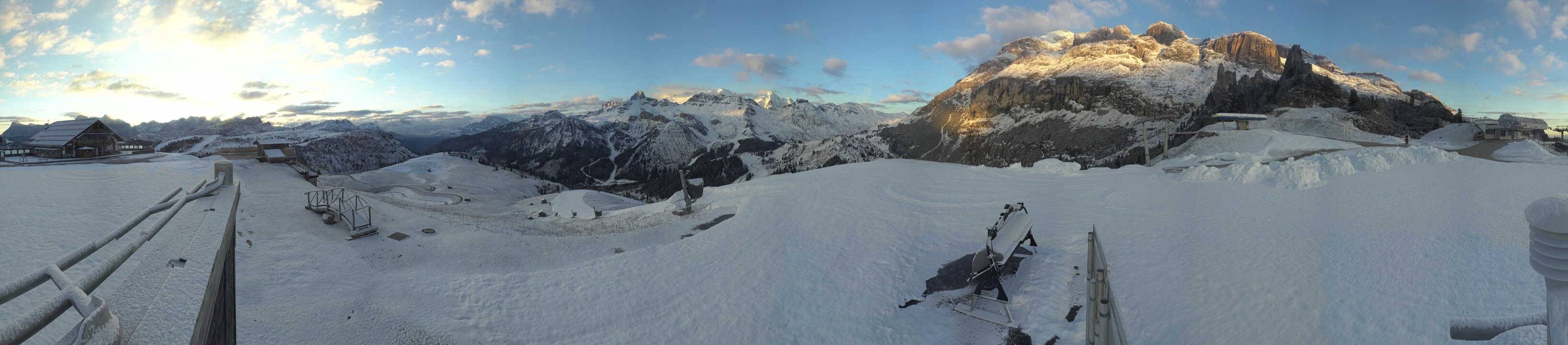 Archiv Foto Webcam Arabba - Bergrestaurant am Monte Burz