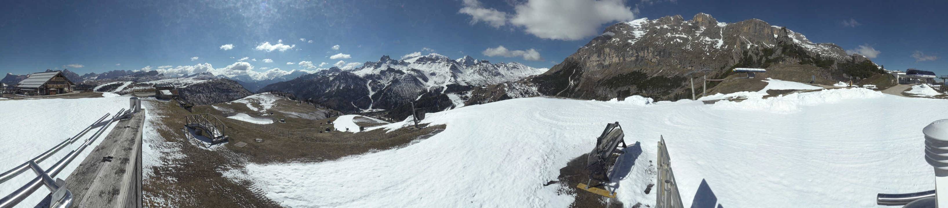 Archiv Foto Webcam Arabba - Bergrestaurant am Monte Burz