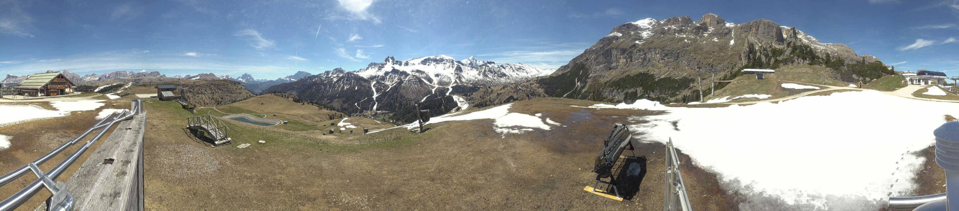 Archiv Foto Webcam Arabba - Bergrestaurant am Monte Burz