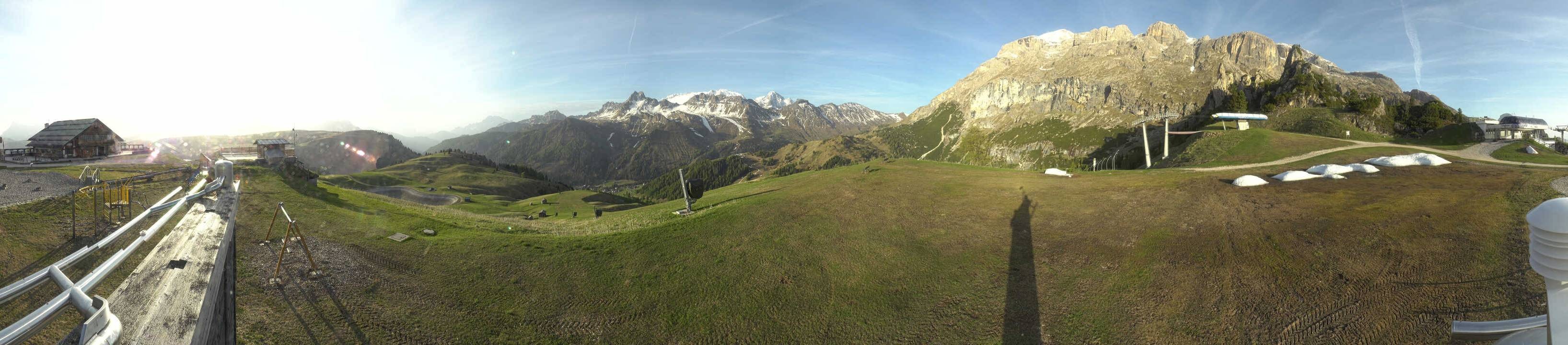 Archiv Foto Webcam Arabba - Bergrestaurant am Monte Burz