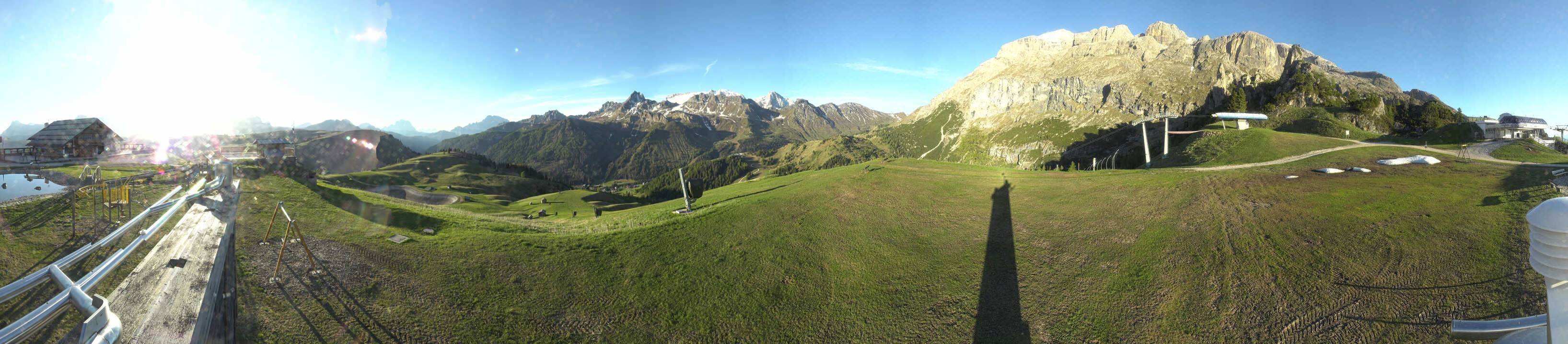Archiv Foto Webcam Arabba - Bergrestaurant am Monte Burz