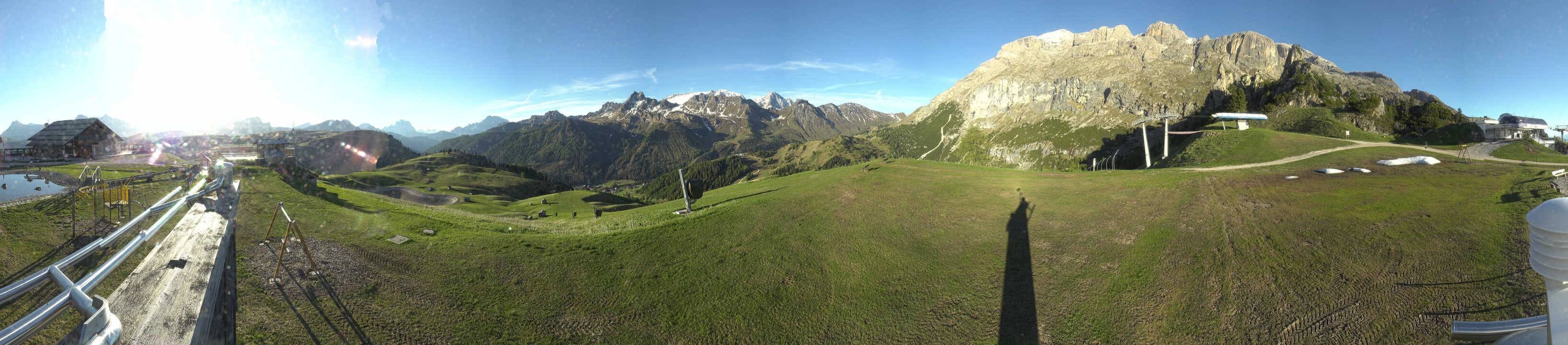 Archiv Foto Webcam Arabba - Bergrestaurant am Monte Burz