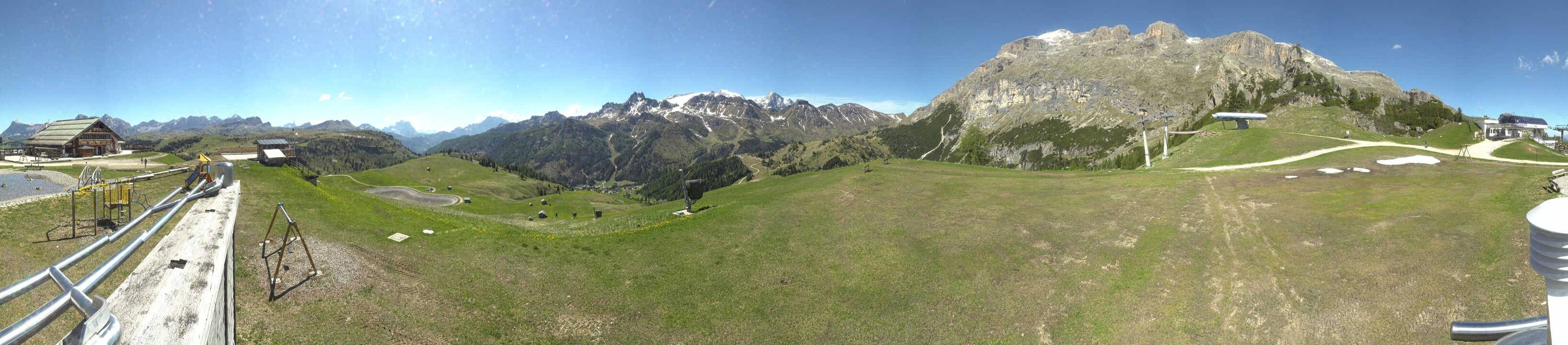 Archiv Foto Webcam Arabba - Bergrestaurant am Monte Burz