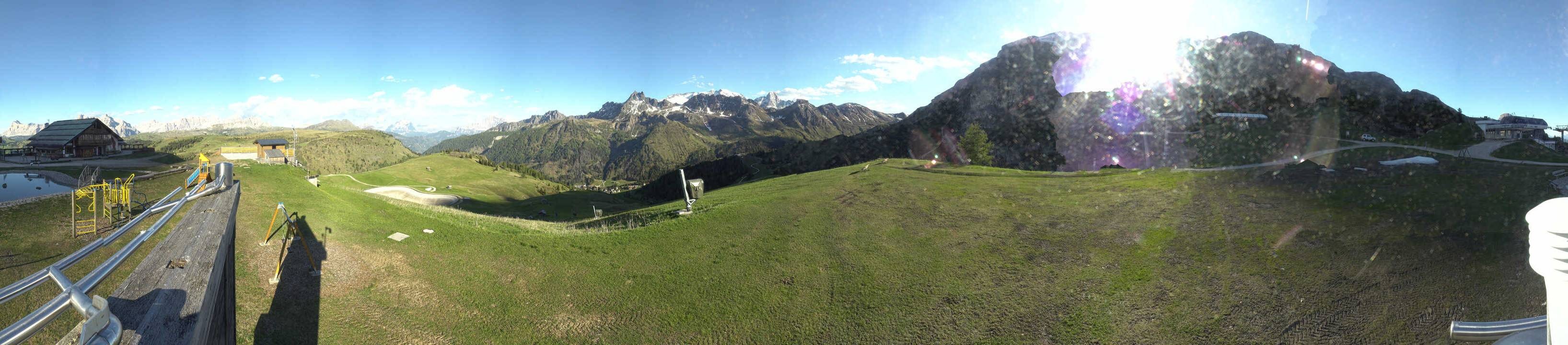 Archiv Foto Webcam Arabba - Bergrestaurant am Monte Burz