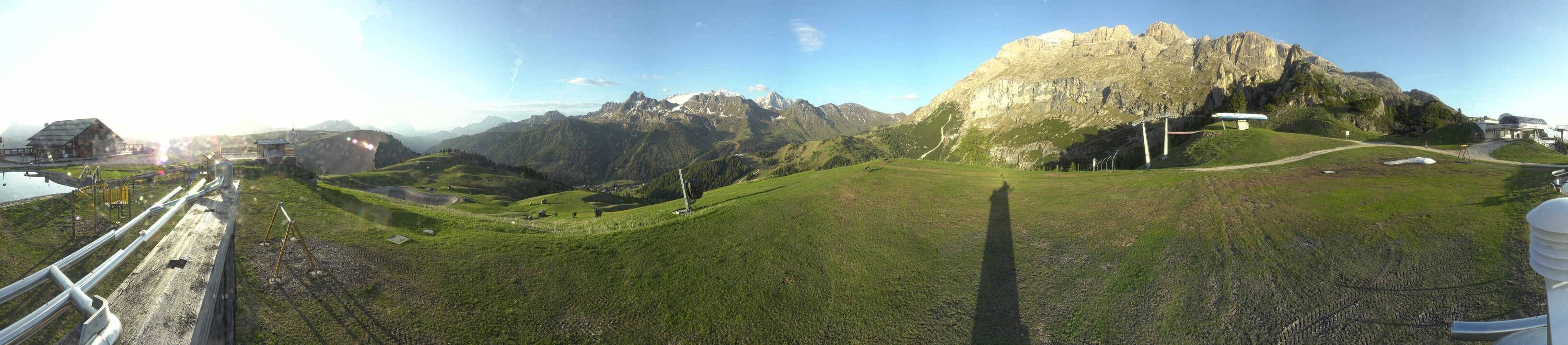 Archiv Foto Webcam Arabba - Bergrestaurant am Monte Burz