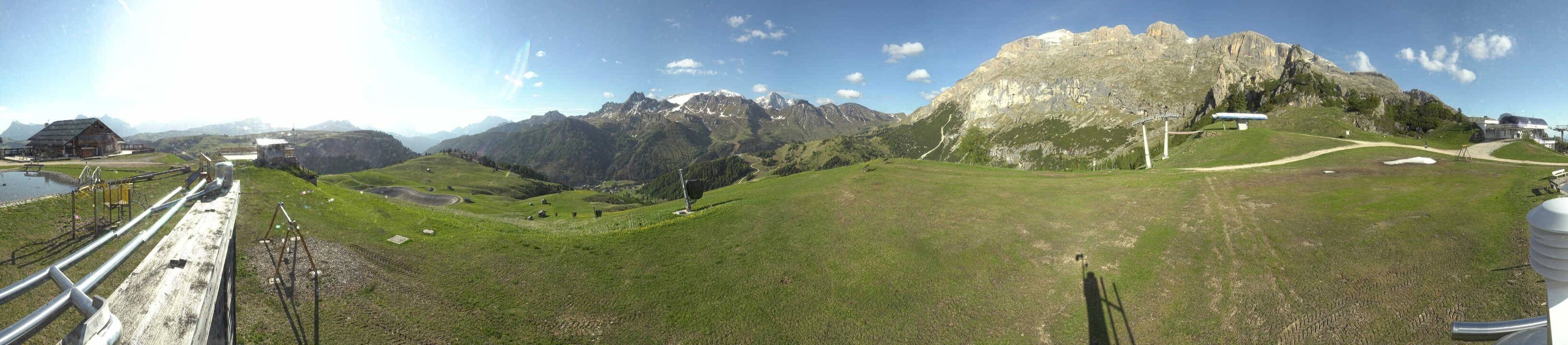 Archiv Foto Webcam Arabba - Bergrestaurant am Monte Burz
