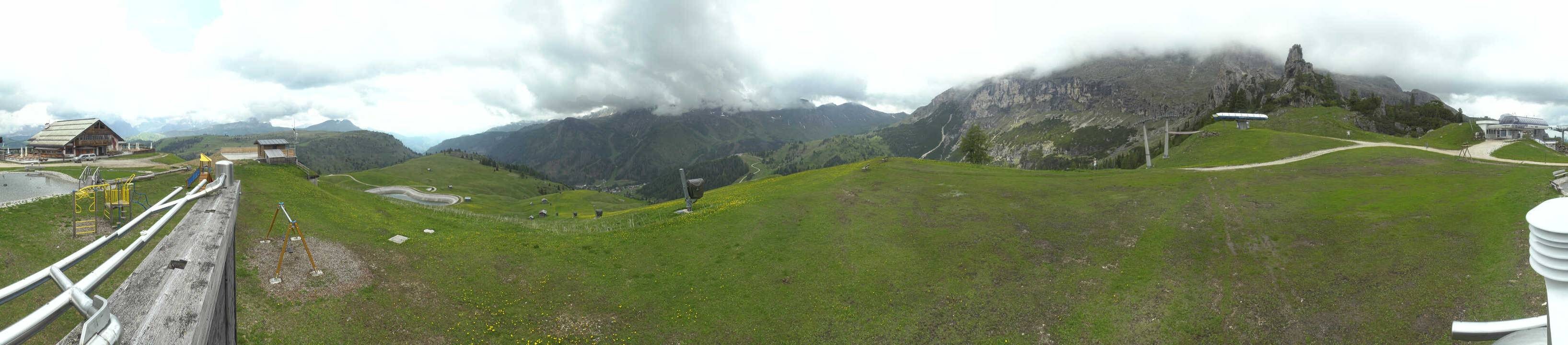 Archiv Foto Webcam Arabba - Bergrestaurant am Monte Burz