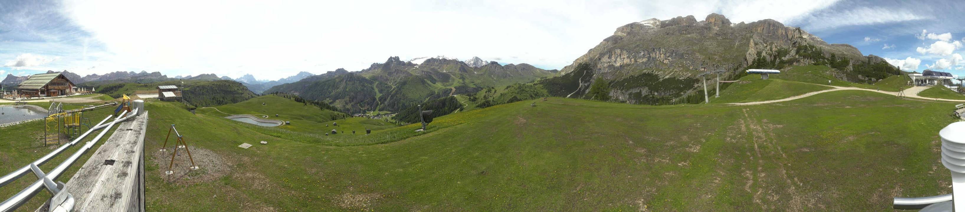 Archiv Foto Webcam Arabba - Bergrestaurant am Monte Burz