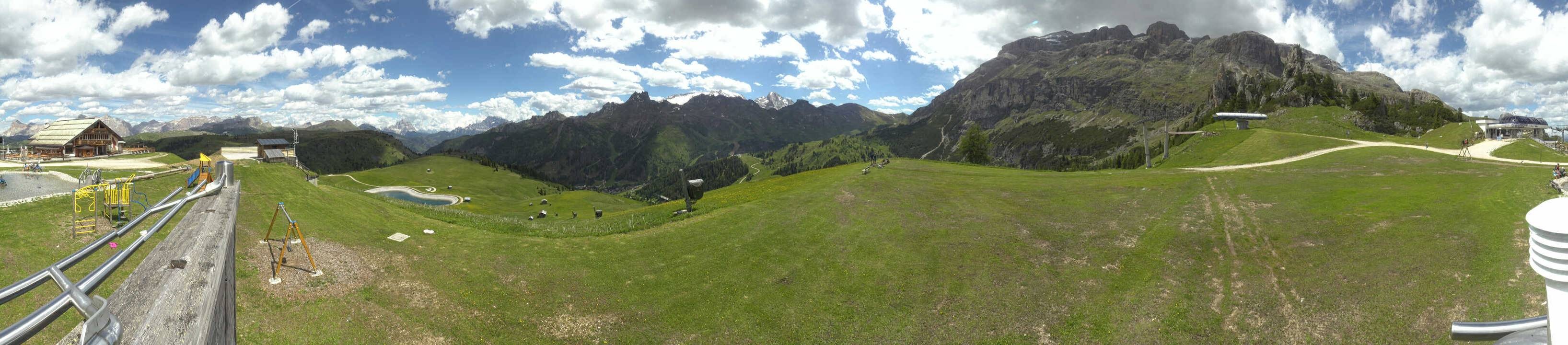 Archiv Foto Webcam Arabba - Bergrestaurant am Monte Burz