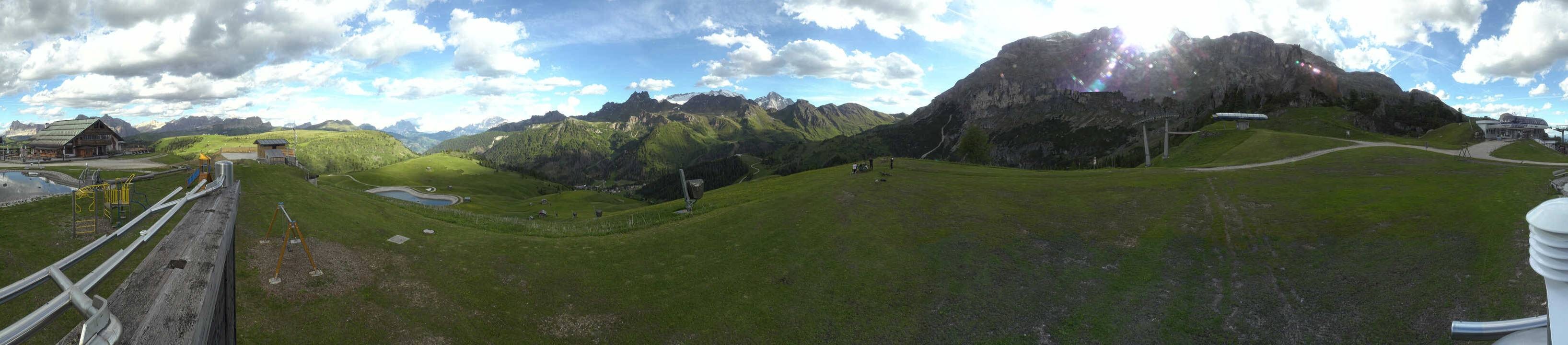 Archiv Foto Webcam Arabba - Bergrestaurant am Monte Burz
