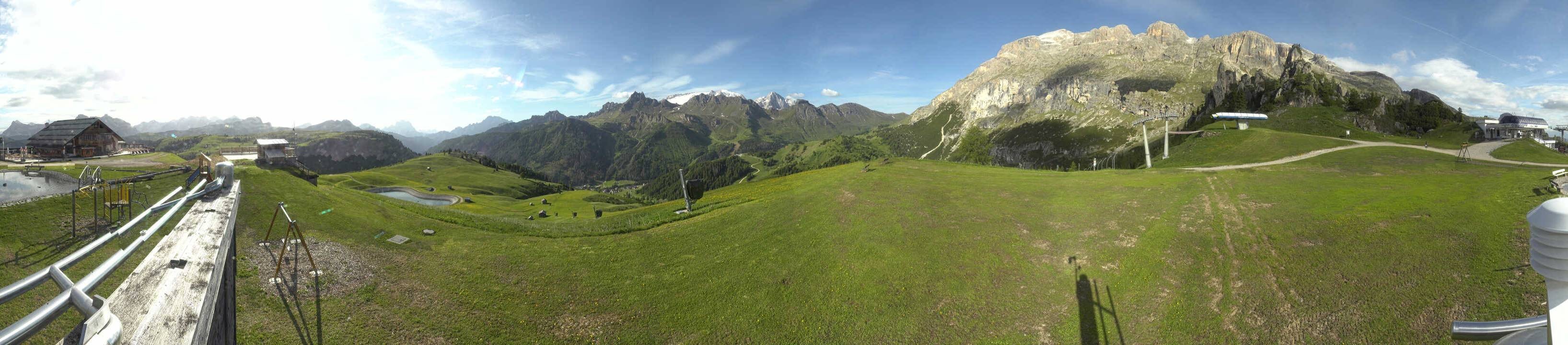 Archiv Foto Webcam Arabba - Bergrestaurant am Monte Burz