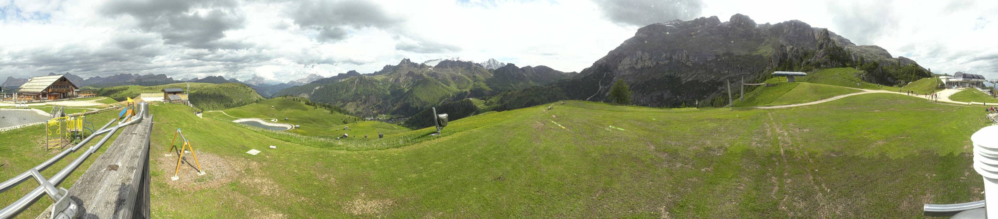 Archived image Webcam Arabba - Rifugio Burz