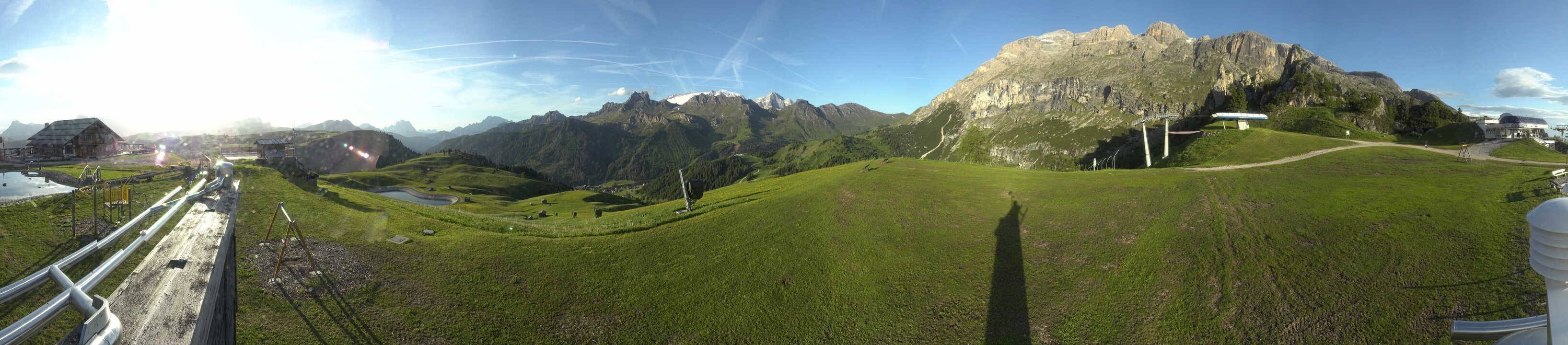 Archiv Foto Webcam Arabba - Bergrestaurant am Monte Burz