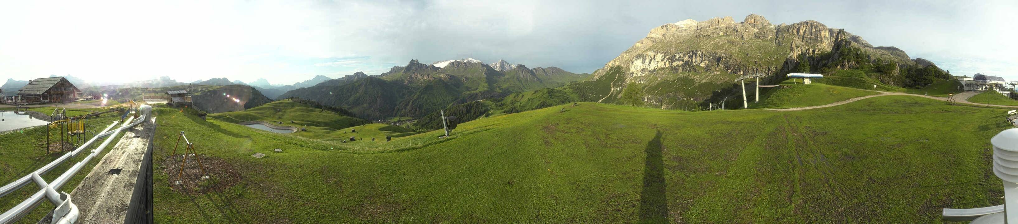 Archiv Foto Webcam Arabba - Bergrestaurant am Monte Burz