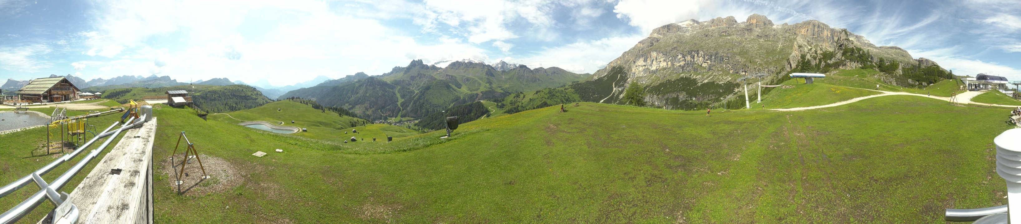 Archiv Foto Webcam Arabba - Bergrestaurant am Monte Burz