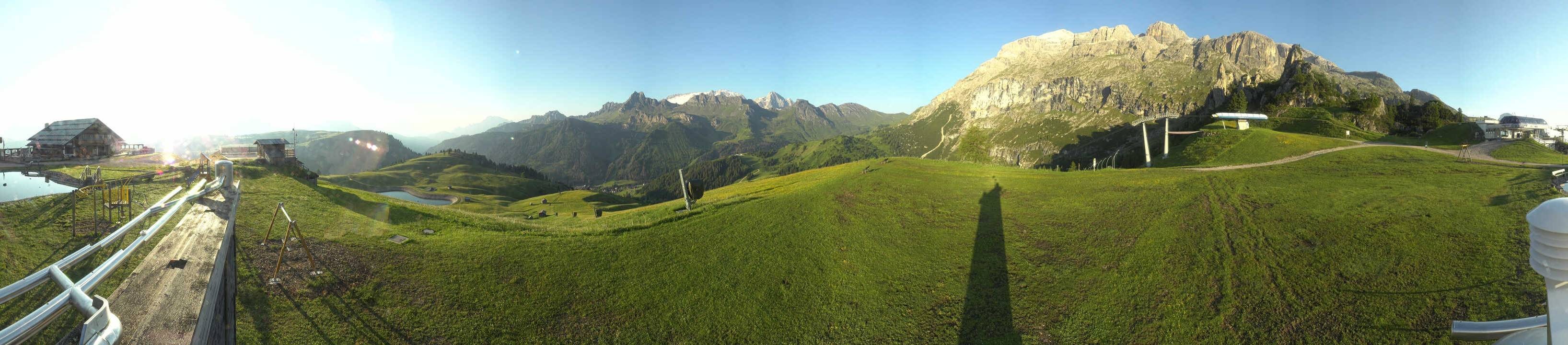 Archiv Foto Webcam Arabba - Bergrestaurant am Monte Burz
