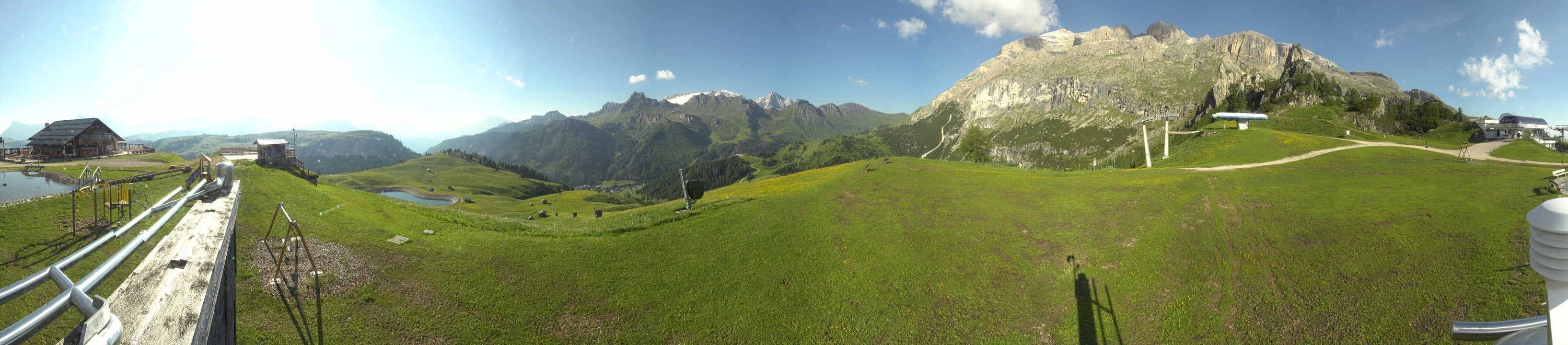 Archiv Foto Webcam Arabba - Bergrestaurant am Monte Burz