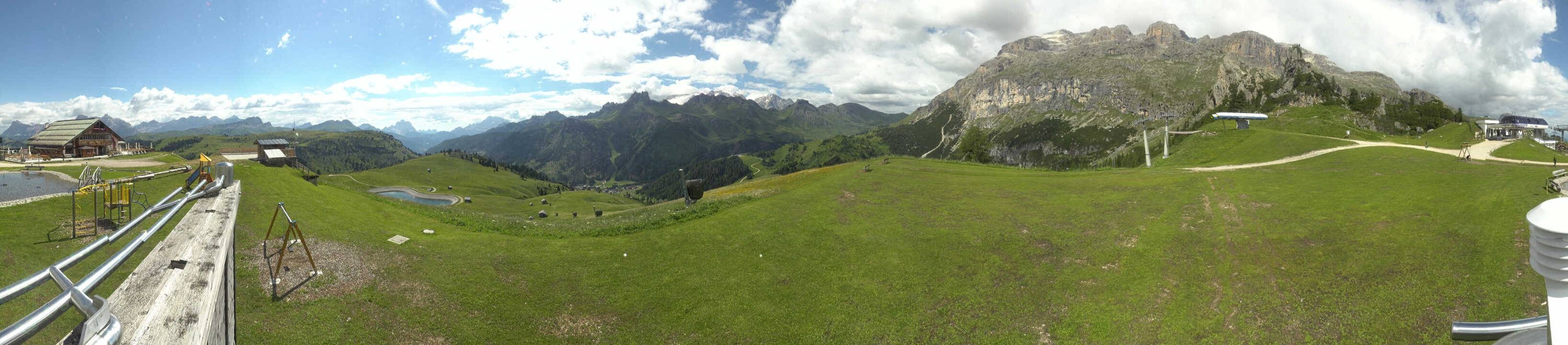 Archiv Foto Webcam Arabba - Bergrestaurant am Monte Burz