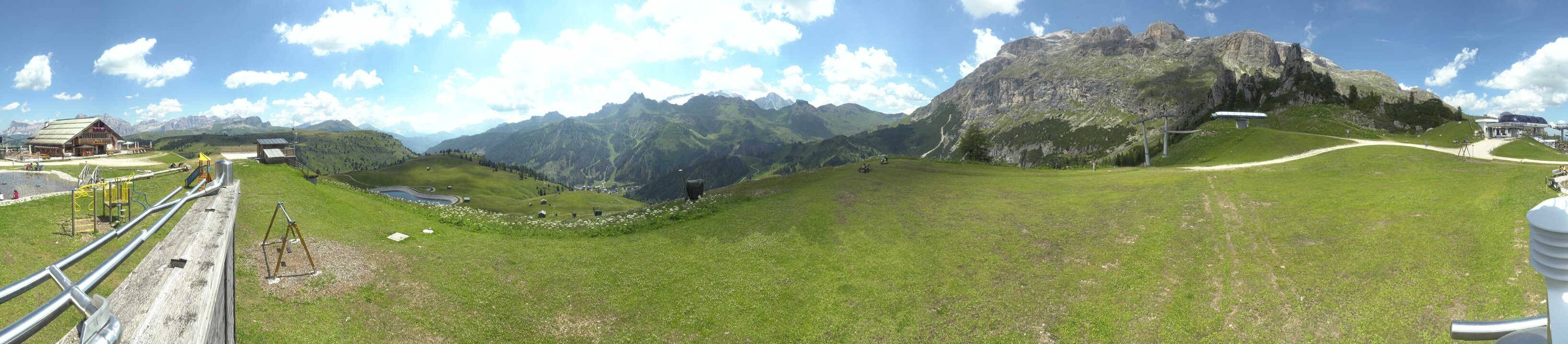 Archiv Foto Webcam Arabba - Bergrestaurant am Monte Burz