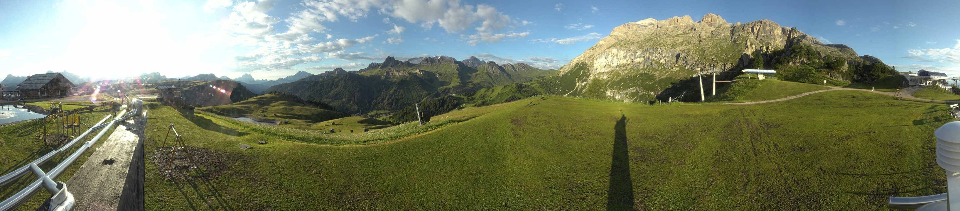 Archiv Foto Webcam Arabba - Bergrestaurant am Monte Burz