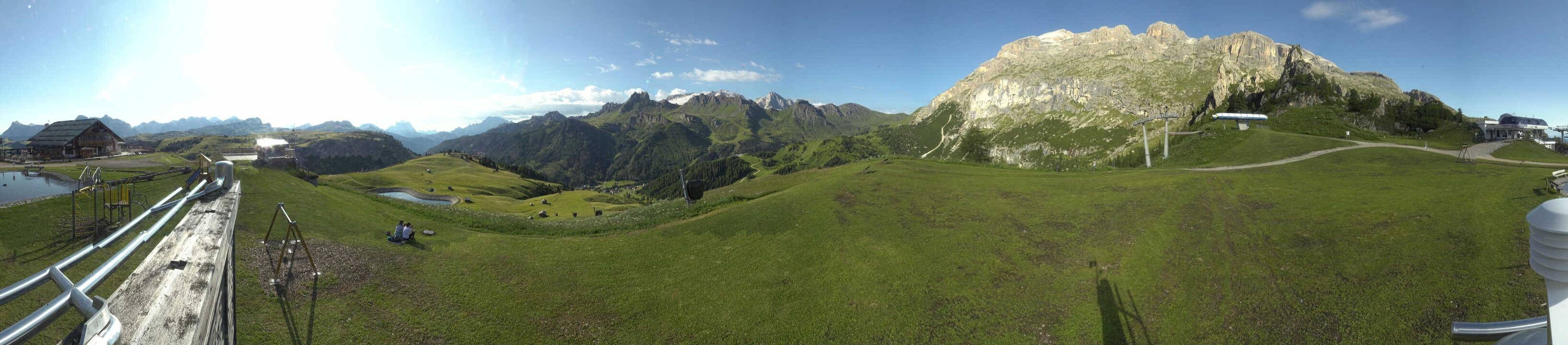 Archiv Foto Webcam Arabba - Bergrestaurant am Monte Burz