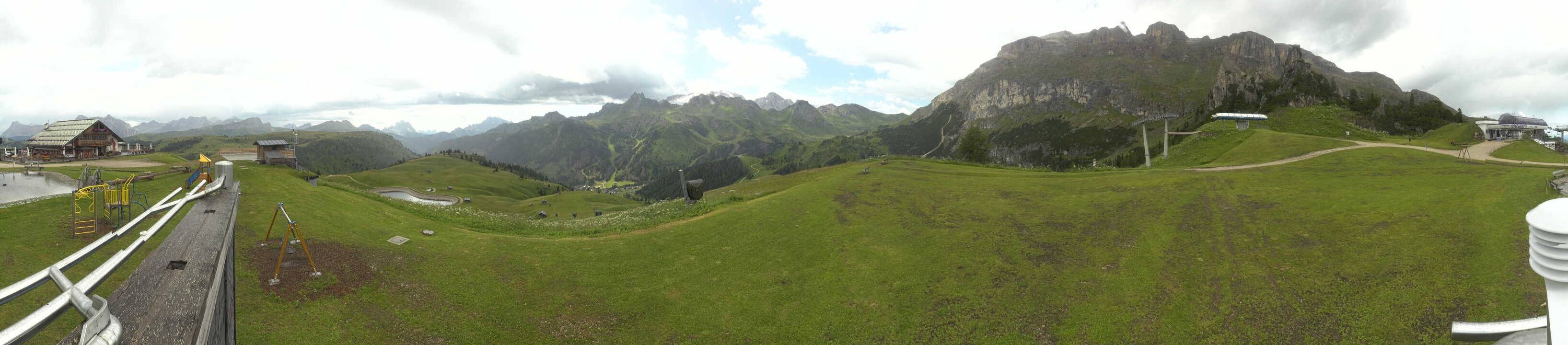 Archiv Foto Webcam Arabba - Bergrestaurant am Monte Burz