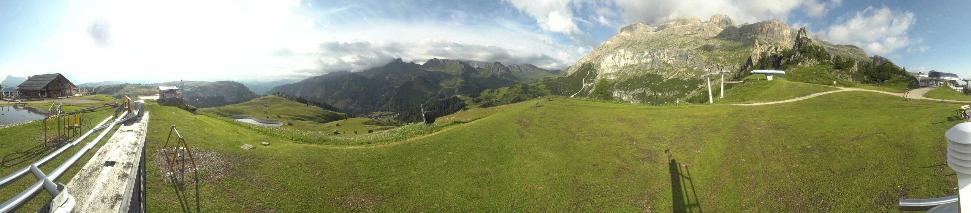 Archiv Foto Webcam Arabba - Bergrestaurant am Monte Burz