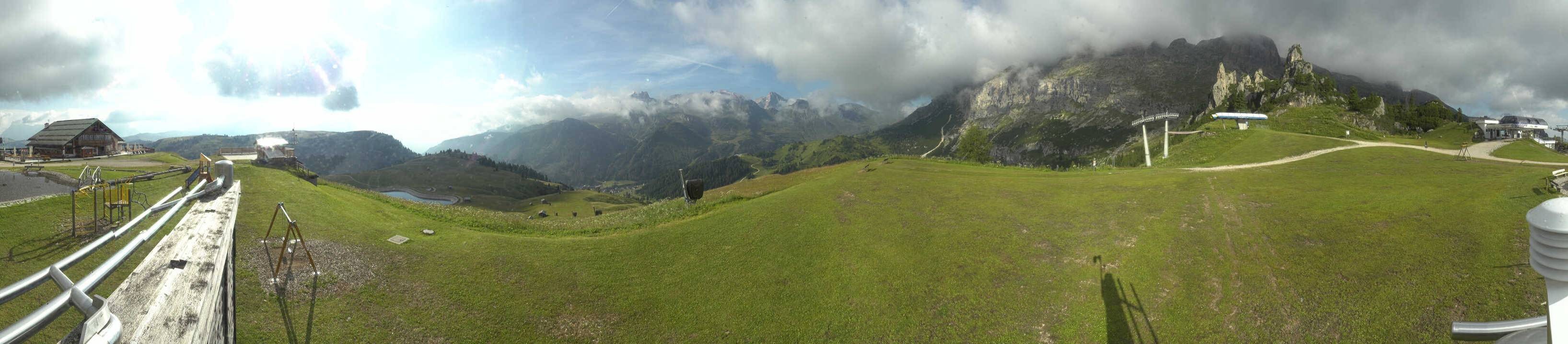 Archiv Foto Webcam Arabba - Bergrestaurant am Monte Burz