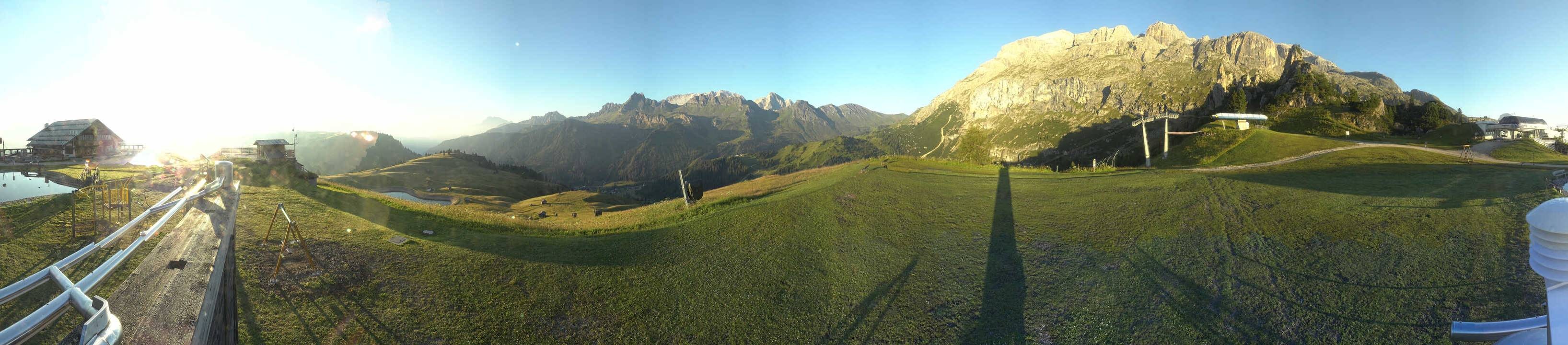 Archiv Foto Webcam Arabba - Bergrestaurant am Monte Burz