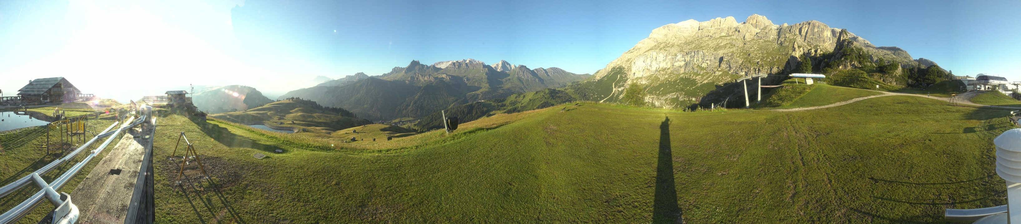 Archiv Foto Webcam Arabba - Bergrestaurant am Monte Burz