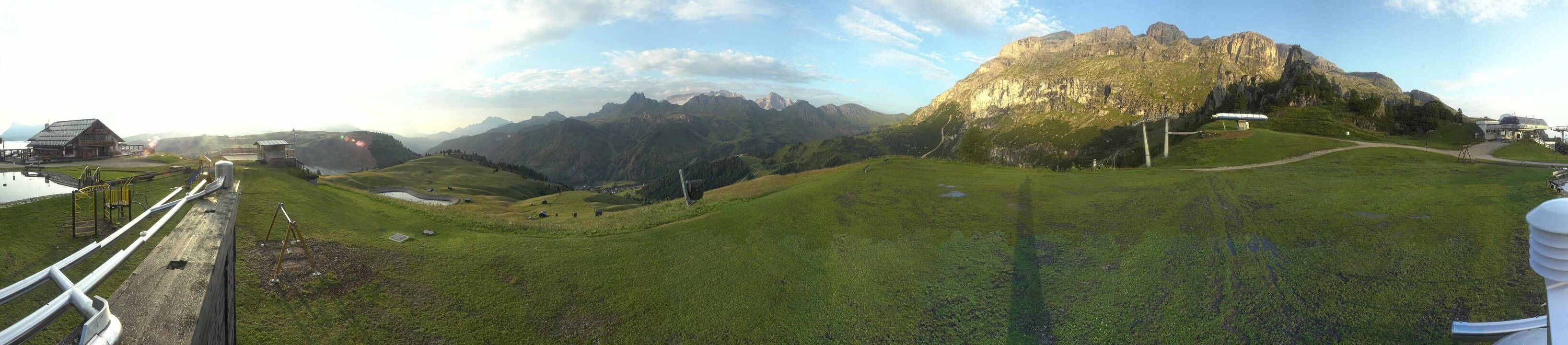 Archiv Foto Webcam Arabba - Bergrestaurant am Monte Burz