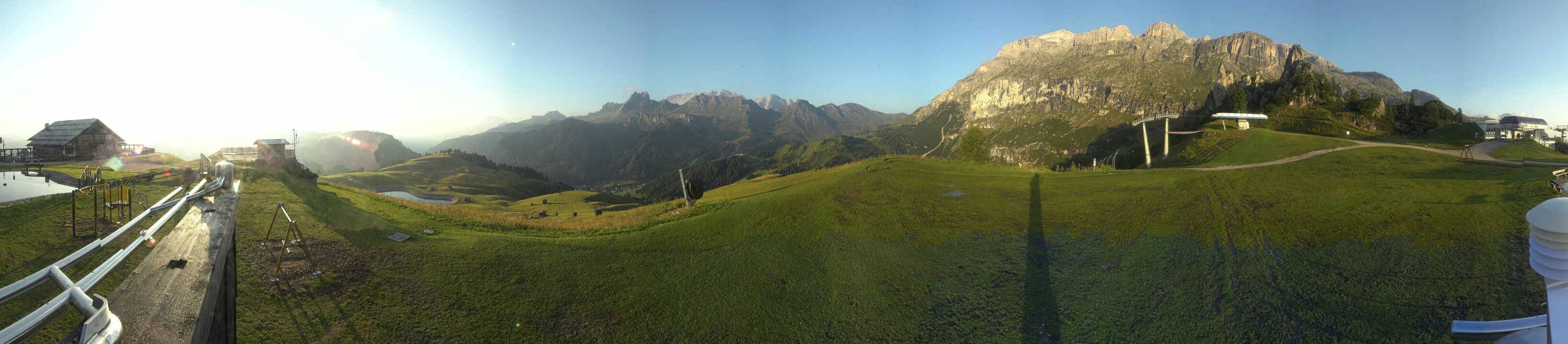 Archiv Foto Webcam Arabba - Bergrestaurant am Monte Burz