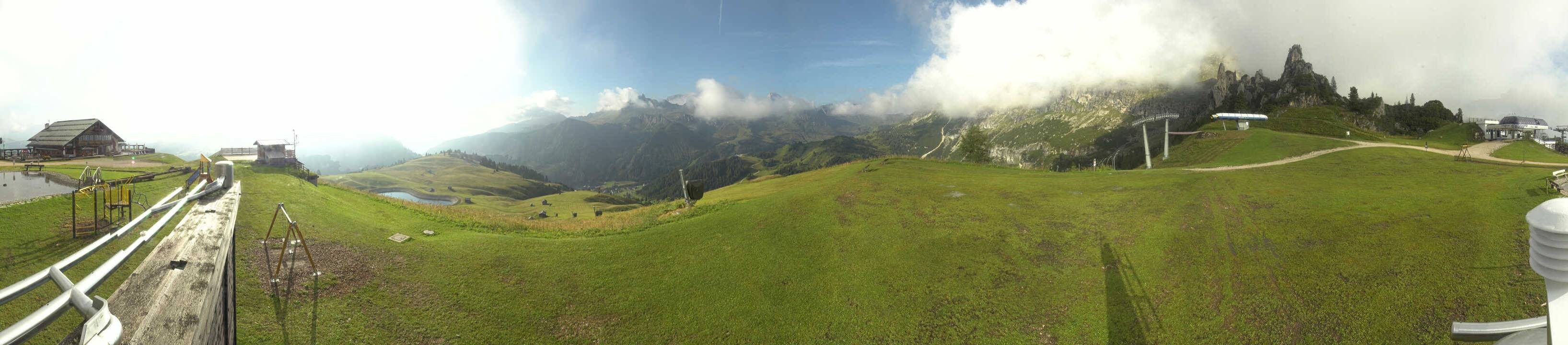 Archiv Foto Webcam Arabba - Bergrestaurant am Monte Burz