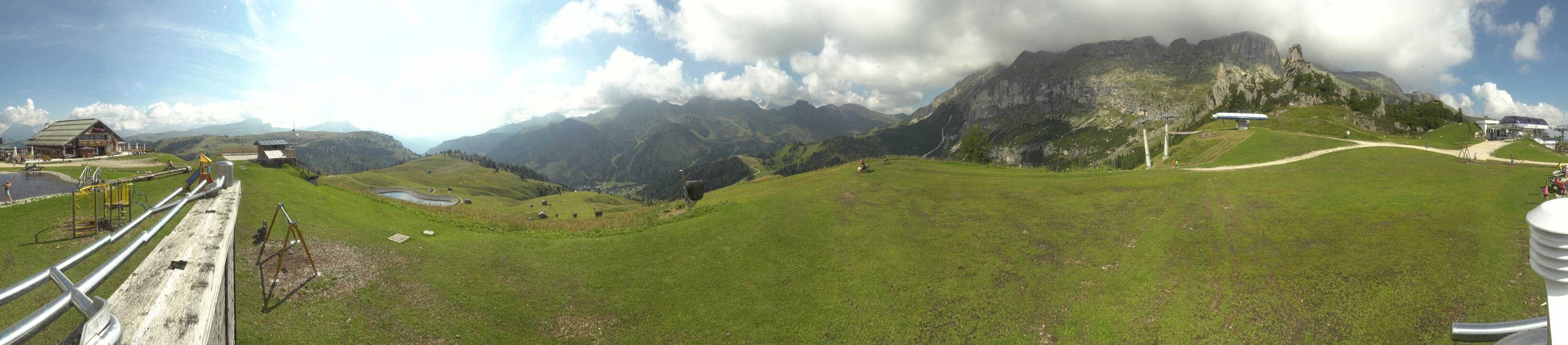 Archiv Foto Webcam Arabba - Bergrestaurant am Monte Burz