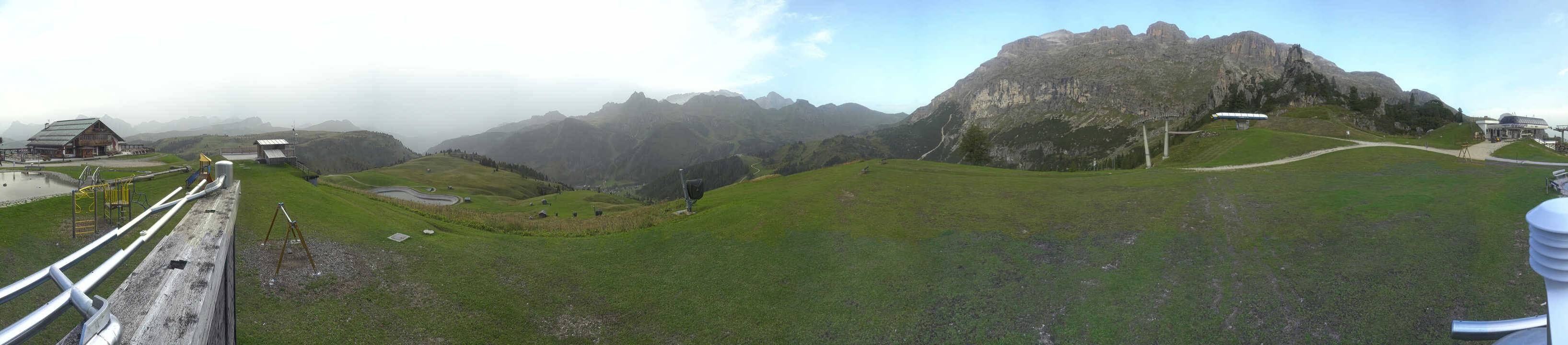 Archiv Foto Webcam Arabba - Bergrestaurant am Monte Burz