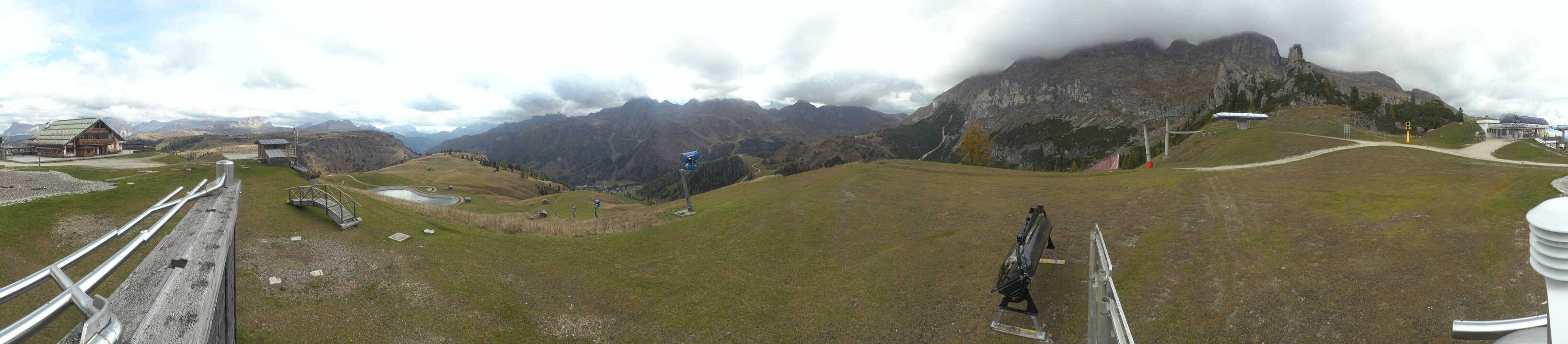 Archiv Foto Webcam Arabba - Bergrestaurant am Monte Burz