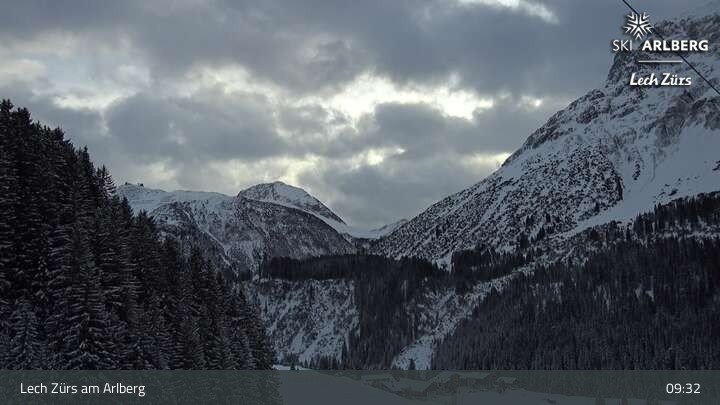 Archived image Webcam Lech Zürs (Arlberg) - Zug