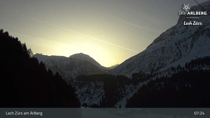 Archived image Webcam Lech Zürs (Arlberg) - Zug