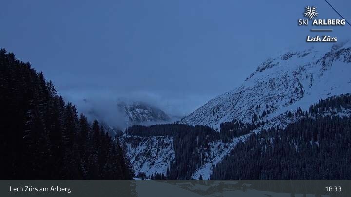Archiv Foto Webcam Lech Zürs am Arlberg - Blick auf Zug