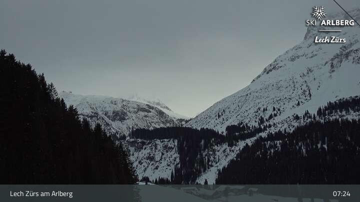 Archived image Webcam Lech Zürs (Arlberg) - Zug