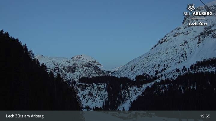Archiv Foto Webcam Lech Zürs am Arlberg - Blick auf Zug