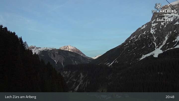Archiv Foto Webcam Lech Zürs am Arlberg - Blick auf Zug