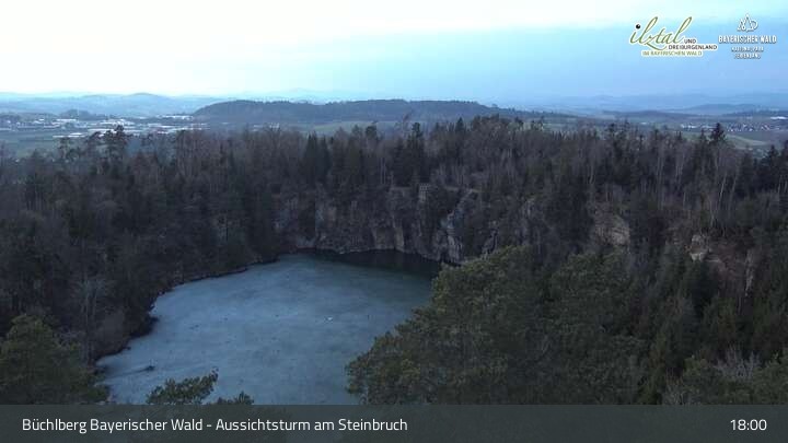 Archiv Foto Webcam Büchlberg und Steinbruchsee vom Aussichtsturm