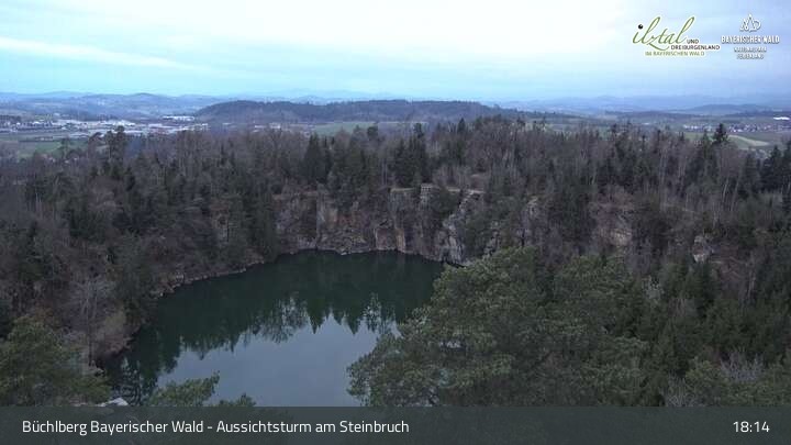 Archiv Foto Webcam Büchlberg und Steinbruchsee vom Aussichtsturm