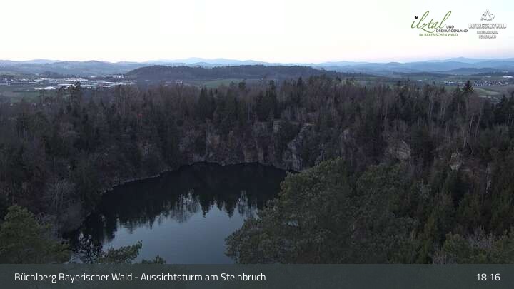 Archiv Foto Webcam Büchlberg und Steinbruchsee vom Aussichtsturm