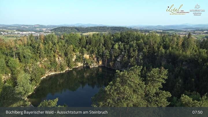 Archiv Foto Webcam Büchlberg und Steinbruchsee vom Aussichtsturm