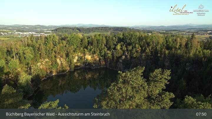 Archiv Foto Webcam Büchlberg und Steinbruchsee vom Aussichtsturm