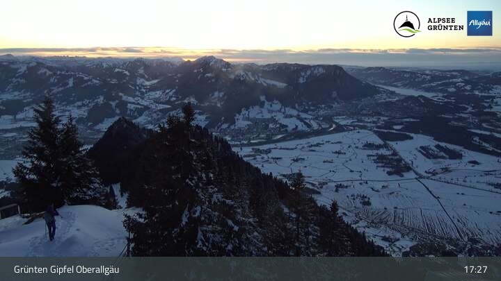 Archiv Foto Webcam Grünten Gipfel - Blick auf Immenstadt