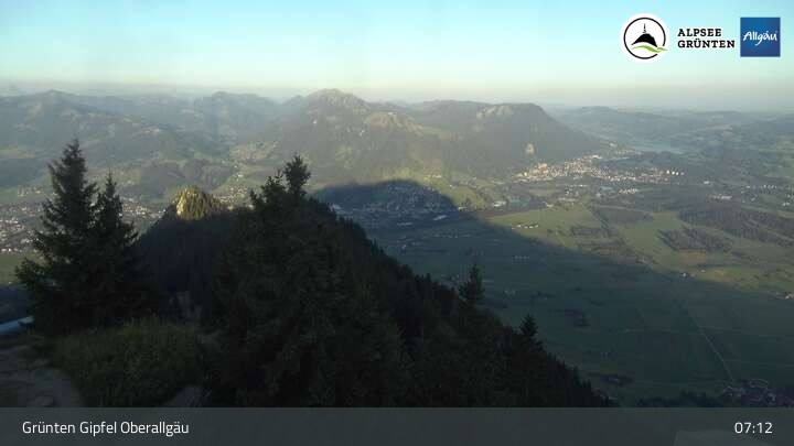Archiv Foto Webcam Grünten Gipfel - Blick auf Immenstadt